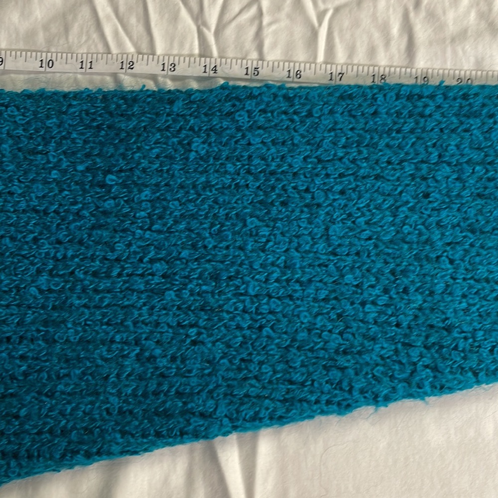Sweater - Picture 6 of 16